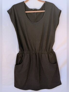 The North Face Striped Dress Medium Gray Casual Cinch Waist Pockets